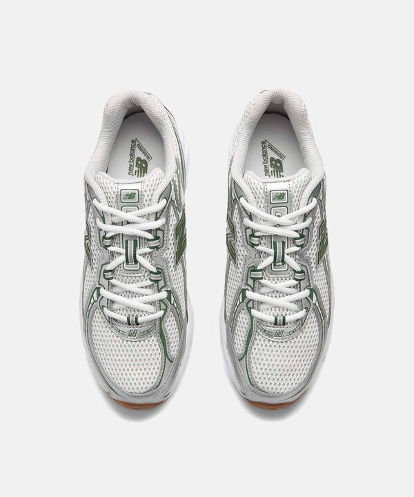 Tenis New Balance Para Mujer Gris image number null